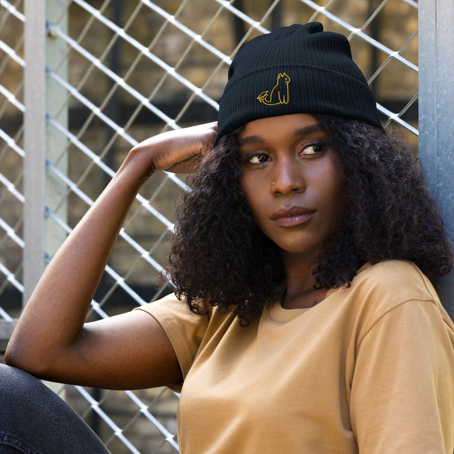 UNI CAT - YELLOW LOGO BEANIE Apparel