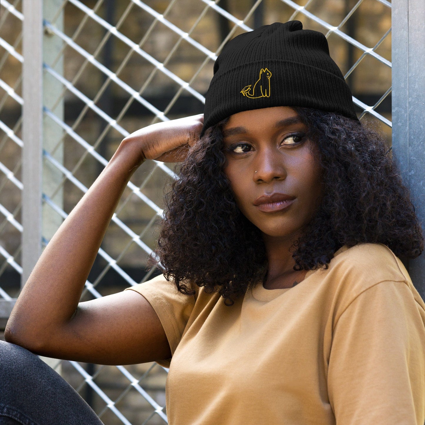 UNI CAT - YELLOW LOGO BEANIE Apparel